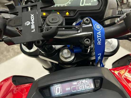 BAJAJ-DOMINAR 400 BAJAJ-DOMINAR 400-2025