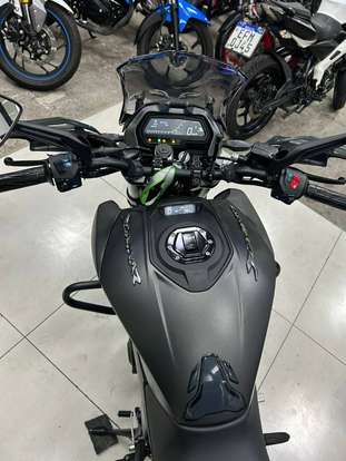 BAJAJ-DOMINAR 400-2024