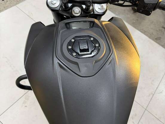 BAJAJ-DOMINAR 400 BAJAJ-DOMINAR 400-2025