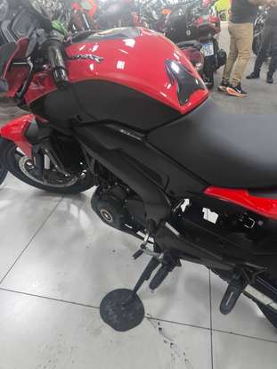 BAJAJ-DOMINAR 400-2025