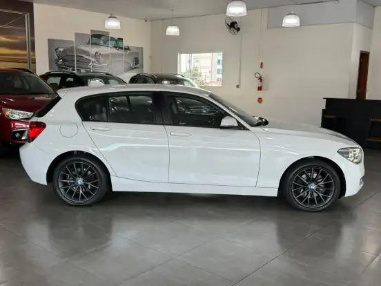 BMW-118i-1.6 GP 16V TURBO GASOLINA 4P AUTOMÁTICO BMW-118i-2014