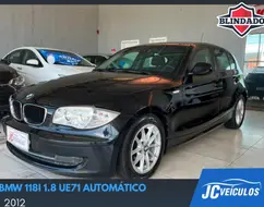 BMW 118i 1.8 UE71 16V GASOLINA 4P AUTOMÁTICO BMW 118i 1.8 UE71 16V GASOLINA 4P AUTOMÁTICO