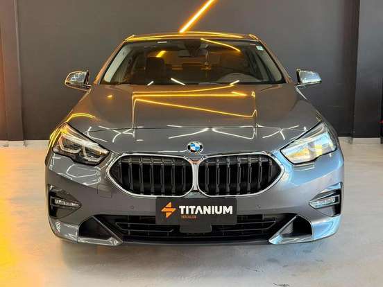 BMW-218i-2020