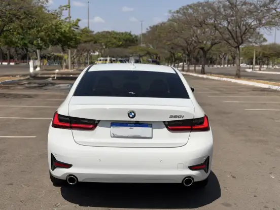 BMW-320i-2.0 16V TURBO FLEX GP AUTOMÁTICO BMW-320i-2022