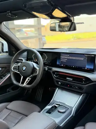 BMW-320i-2024