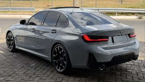 BMW-320i-2025