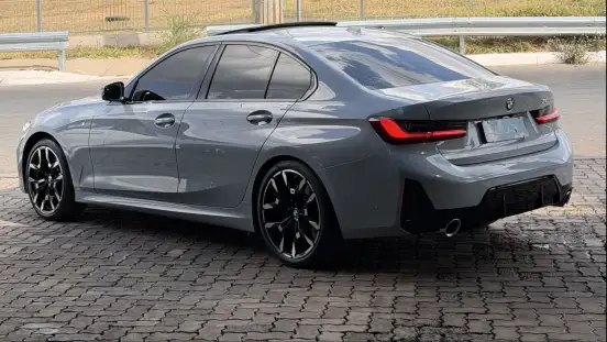 BMW-320i-2025