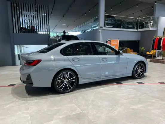 BMW-320i-2.0 16V TURBO FLEX M SPORT AUTOMÁTICO BMW-320i-2024