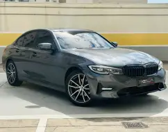 BMW 320i 2.0 16V TURBO GASOLINA SPORT AUTOMÁTICO BMW 320i 2.0 16V TURBO GASOLINA SPORT AUTOMÁTICO