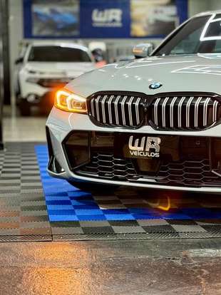 BMW-320i-2024