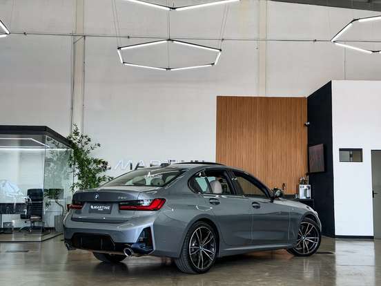 BMW-320i-2.0 16V TURBO FLEX M SPORT AUTOMÁTICO BMW-320i-2024