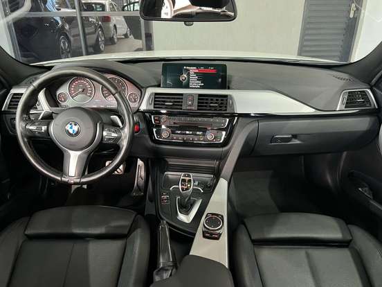 BMW-320i-2016