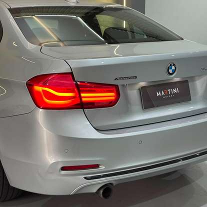 BMW-320i-2015
