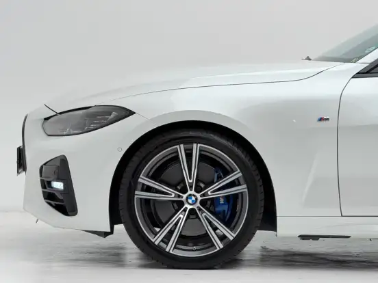 BMW-420i-2022