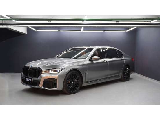 BMW-745Le-3.0 TWINPOWER HÍBRIDO M SPORT AUTOMÁTICO BMW-745Le-2021