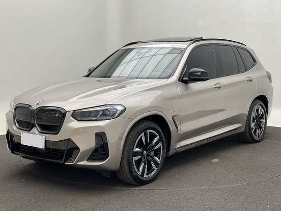 BMW-iX3-ELÉTRICO M SPORT BMW-iX3-2023