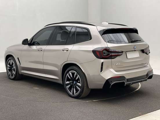 BMW-iX3-ELÉTRICO M SPORT BMW-iX3-2023