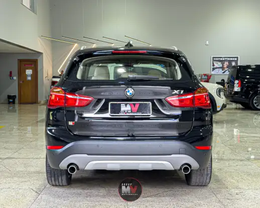 BMW-X1-2.0 16V TURBO ACTIVEFLEX SDRIVE20I 4P AUTOMÁTICO BMW-X1-2016