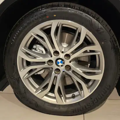 BMW-X1-2019