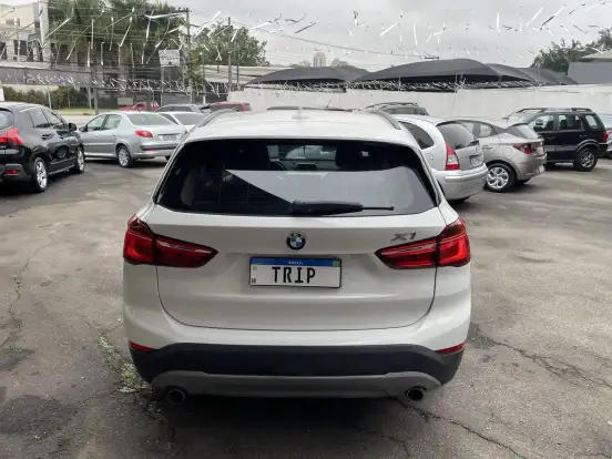 BMW-X1-2.0 16V TURBO ACTIVEFLEX SDRIVE20I 4P AUTOMÁTICO BMW-X1-2016