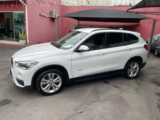 BMW-X1-2.0 16V TURBO ACTIVEFLEX SDRIVE20I 4P AUTOMÁTICO BMW-X1-2016