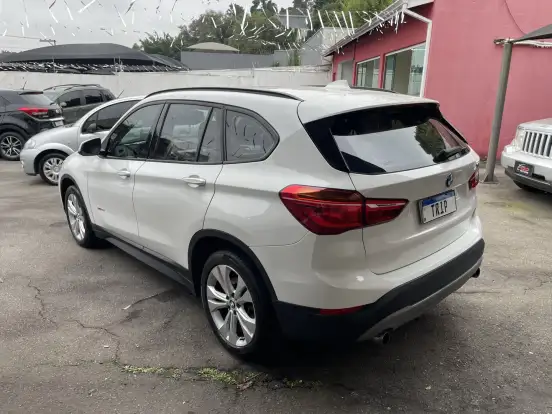 BMW-X1-2.0 16V TURBO ACTIVEFLEX SDRIVE20I 4P AUTOMÁTICO BMW-X1-2016