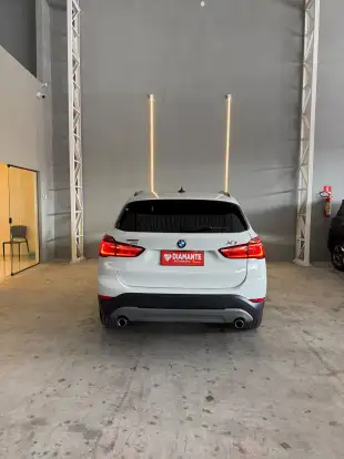 BMW-X1-2.0 16V TURBO ACTIVEFLEX SDRIVE20I 4P AUTOMÁTICO BMW-X1-2018