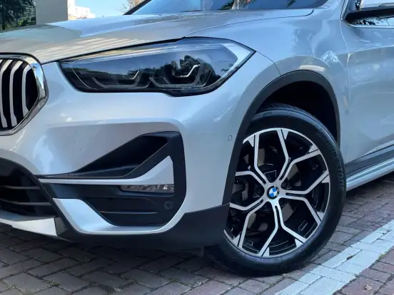 BMW-X1-2.0 16V TURBO ACTIVEFLEX SDRIVE20I X-LINE 4P AUTOMÁTICO BMW-X1-2019