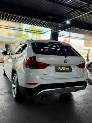 BMW-X1-2013