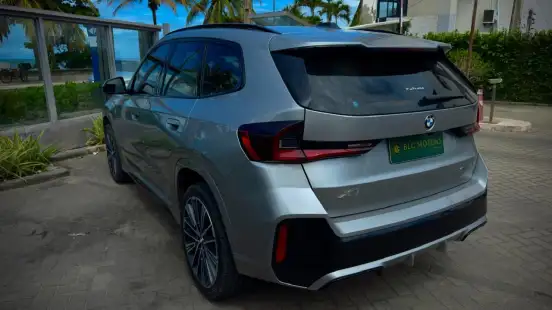 BMW-X1-2024