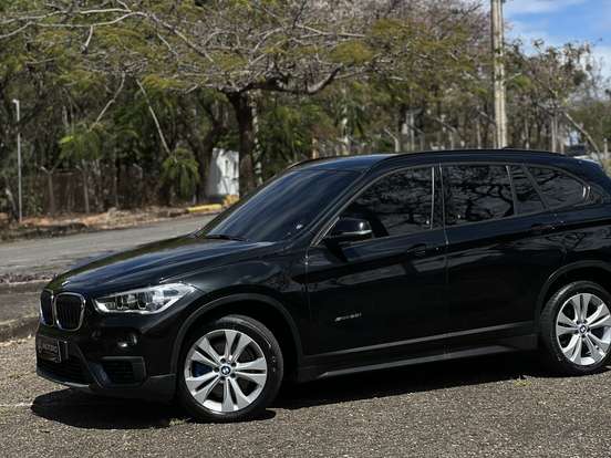 BMW-X1-2017