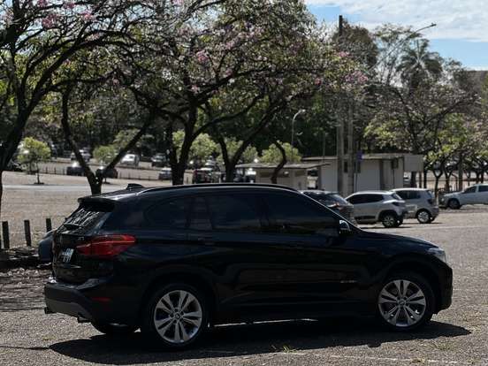 BMW-X1-2017
