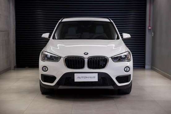 BMW-X1-2.0 16V TURBO ACTIVEFLEX SDRIVE20I 4P AUTOMÁTICO BMW-X1-2017