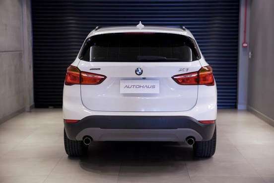 BMW-X1-2.0 16V TURBO ACTIVEFLEX SDRIVE20I 4P AUTOMÁTICO BMW-X1-2017