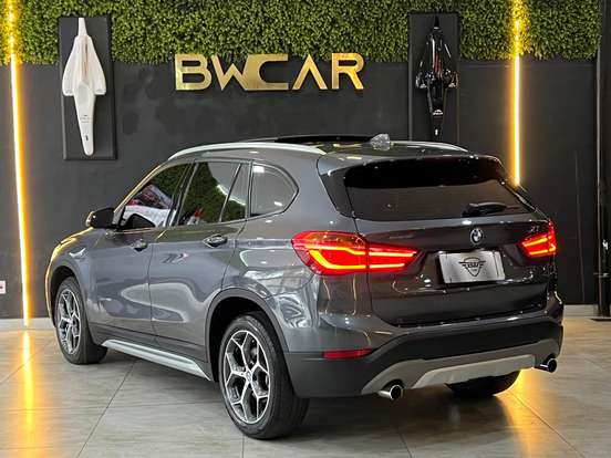 BMW-X1-2018