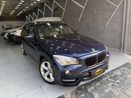 BMW-X1-2.0 16V TURBO GASOLINA SDRIVE20I 4P AUTOMÁTICO BMW-X1-2014