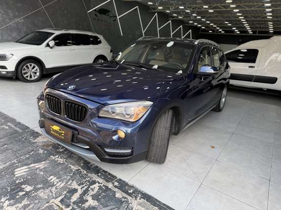 BMW-X1-2.0 16V TURBO GASOLINA SDRIVE20I 4P AUTOMÁTICO BMW-X1-2014