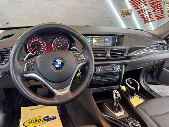 BMW-X1-2013