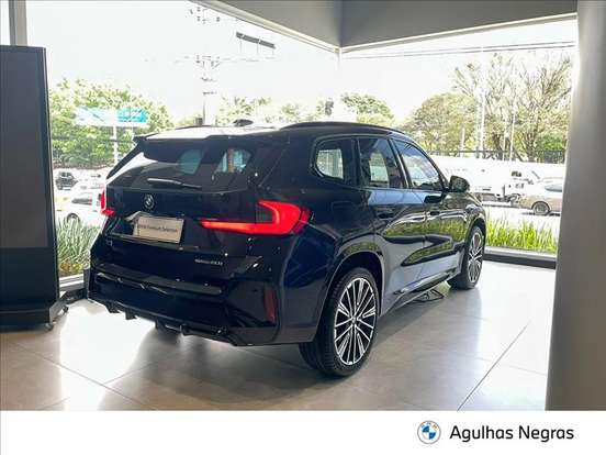 BMW-X1-2025