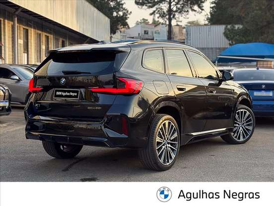 BMW-X1-2025