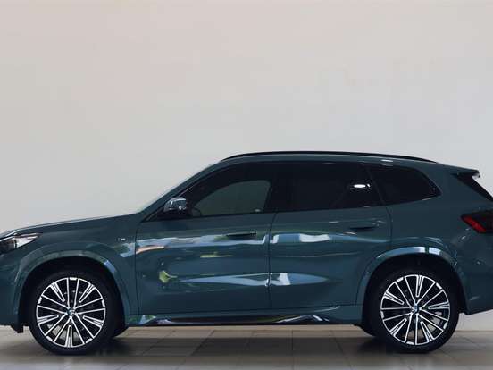 BMW-X1-2.0 16V TURBO GASOLINA SDRIVE20I M SPORT STEPTRONIC BMW-X1-2024
