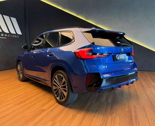 BMW-X1-2023