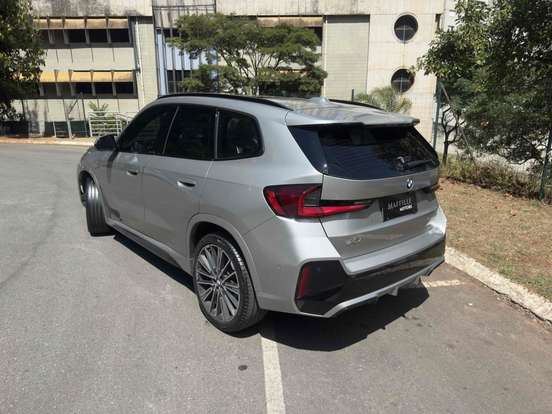 BMW-X1-2.0 16V TURBO GASOLINA SDRIVE20I M SPORT STEPTRONIC BMW-X1-2023