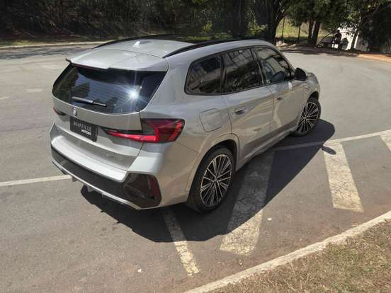 BMW-X1-2.0 16V TURBO GASOLINA SDRIVE20I M SPORT STEPTRONIC BMW-X1-2023