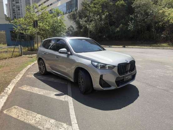 BMW-X1-2.0 16V TURBO GASOLINA SDRIVE20I M SPORT STEPTRONIC BMW-X1-2023