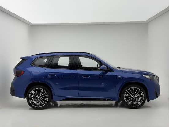 BMW-X1-2.0 16V TURBO GASOLINA SDRIVE20I M SPORT STEPTRONIC BMW-X1-2024