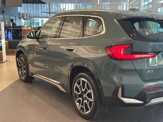 BMW-X1-2.0 16V TURBO GASOLINA SDRIVE20I X-LINE STEPTRONIC BMW-X1-2023
