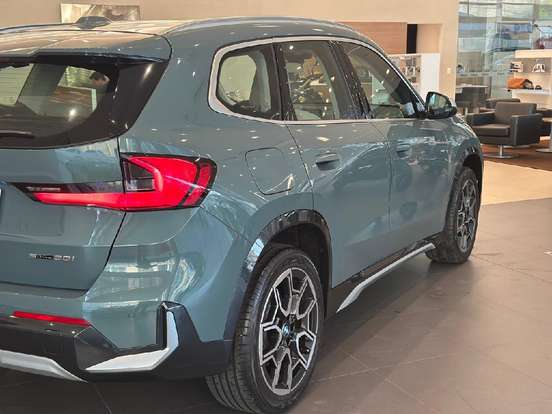 BMW-X1-2.0 16V TURBO GASOLINA SDRIVE20I X-LINE STEPTRONIC BMW-X1-2023