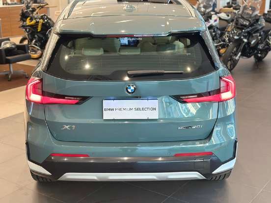 BMW-X1-2.0 16V TURBO GASOLINA SDRIVE20I X-LINE STEPTRONIC BMW-X1-2023