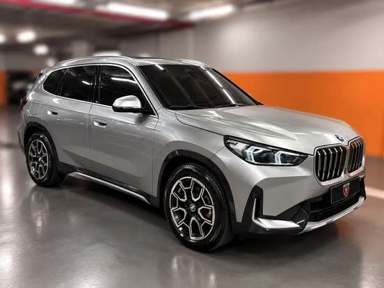 BMW-X1-2023